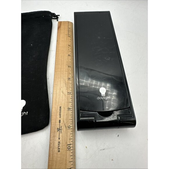 Daylight Company Brand Foldable Bright Desk Light Crafting Sewing Model U 5001 - Picture 2 of 9